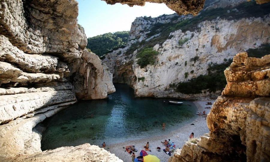 Holiday Home Burba Komiža Eksteriør bilde